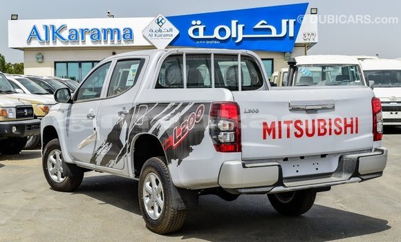 Buy Import Mitsubishi L200 White Car in Import - Dubai in Abhasia Buy Import Mitsubishi L200 White Car in Import - Dubai in Abhasia