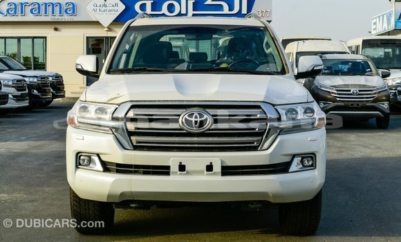 Buy Import Toyota Land Cruiser White Car in Import - Dubai in Abhasia Buy Import Toyota Land Cruiser White Car in Import - Dubai in Abhasia