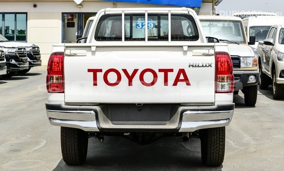 Buy Import Toyota Hilux White Car in Import - Dubai in Abhasia Buy Import Toyota Hilux White Car in Import - Dubai in Abhasia