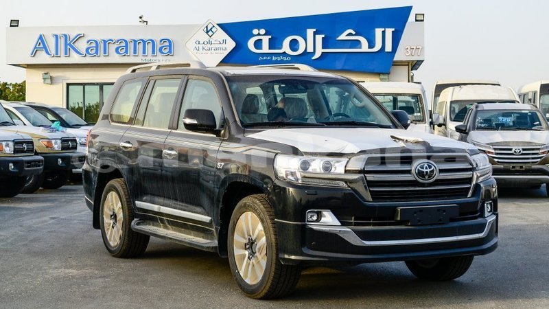 Big with watermark toyota land cruiser abhasia import dubai 3174