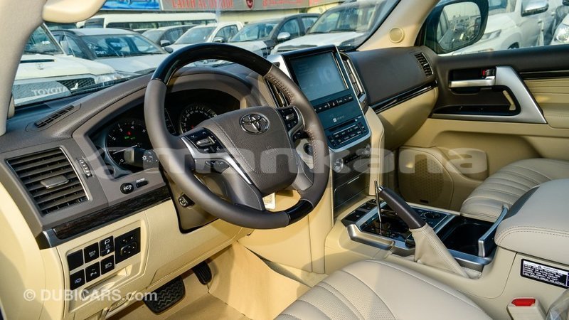 Big with watermark toyota land cruiser abhasia import dubai 3174