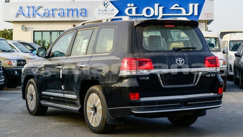 Big with watermark toyota land cruiser abhasia import dubai 3174