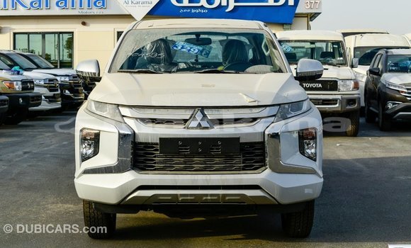 Buy Import Mitsubishi L200 White Car in Import - Dubai in Abhasia Buy Import Mitsubishi L200 White Car in Import - Dubai in Abhasia