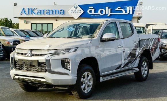 Buy Import Mitsubishi L200 White Car in Import - Dubai in Abhasia Buy Import Mitsubishi L200 White Car in Import - Dubai in Abhasia