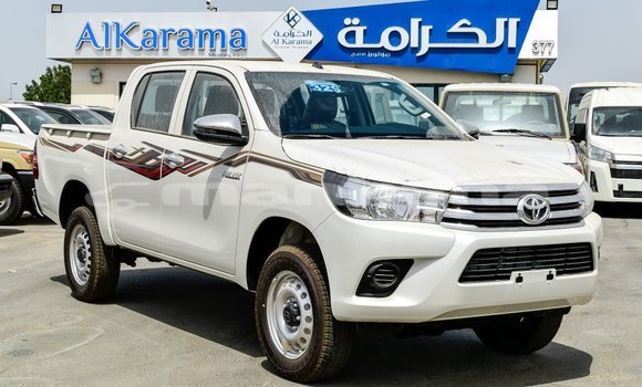 Buy Import Toyota Hilux White Car in Import - Dubai in Abhasia Buy Import Toyota Hilux White Car in Import - Dubai in Abhasia