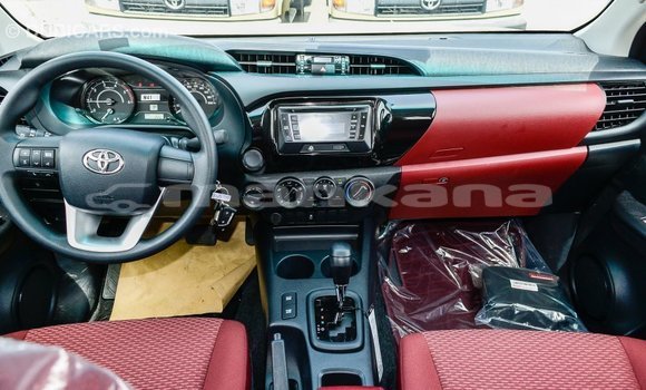 Buy Import Toyota Hilux White Car in Import - Dubai in Abhasia Buy Import Toyota Hilux White Car in Import - Dubai in Abhasia