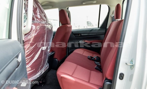 Buy Import Toyota Hilux White Car in Import - Dubai in Abhasia Buy Import Toyota Hilux White Car in Import - Dubai in Abhasia