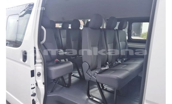 Buy Import Toyota Hiace White Car in Import - Dubai in Abhasia Buy Import Toyota Hiace White Car in Import - Dubai in Abhasia