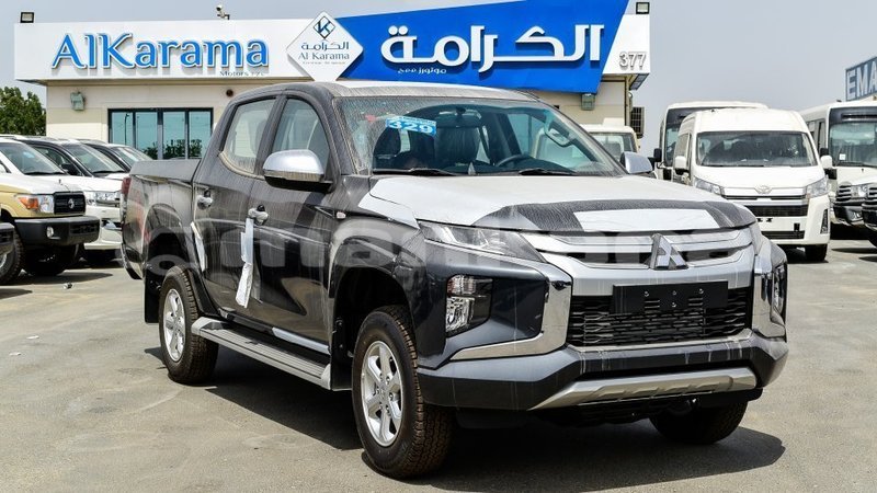Big with watermark mitsubishi l200 abhasia import dubai 3194