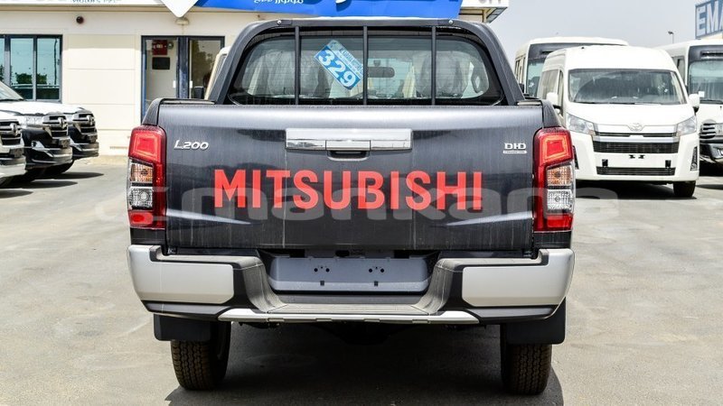 Big with watermark mitsubishi l200 abhasia import dubai 3194