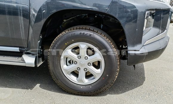 Buy Import Mitsubishi L200 Black Car in Import - Dubai in Abhasia Buy Import Mitsubishi L200 Black Car in Import - Dubai in Abhasia