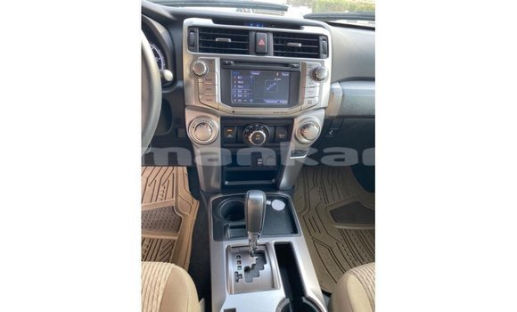 Buy Import Toyota HiAce White Truck in Import - Dubai in Abhasia Buy Import Toyota HiAce White Truck in Import - Dubai in Abhasia