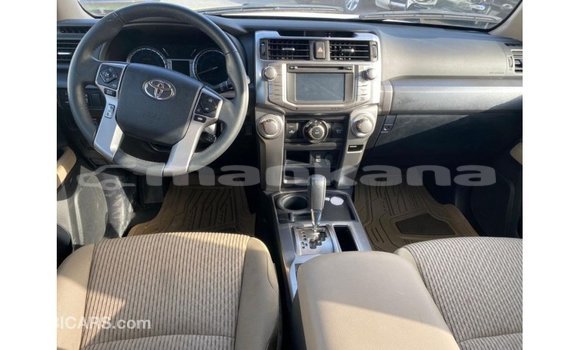 Buy Import Toyota HiAce White Truck in Import - Dubai in Abhasia Buy Import Toyota HiAce White Truck in Import - Dubai in Abhasia