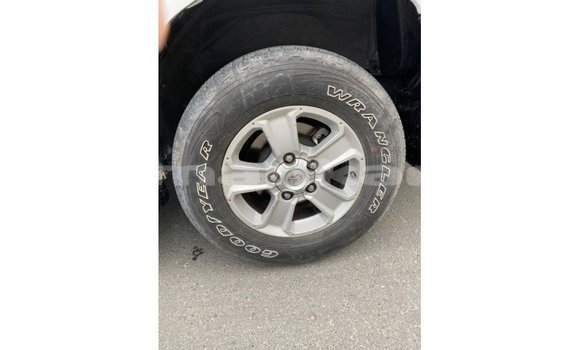 Buy Import Toyota Sequoia White Car in Import - Dubai in Abhasia Buy Import Toyota Sequoia White Car in Import - Dubai in Abhasia