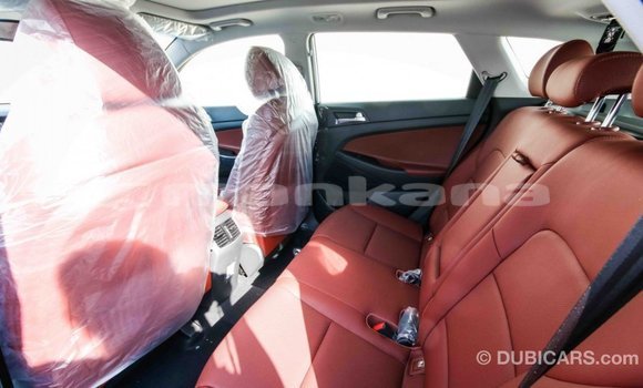 Buy Import Hyundai Tucson White Car in Import - Dubai in Abhasia Buy Import Hyundai Tucson White Car in Import - Dubai in Abhasia