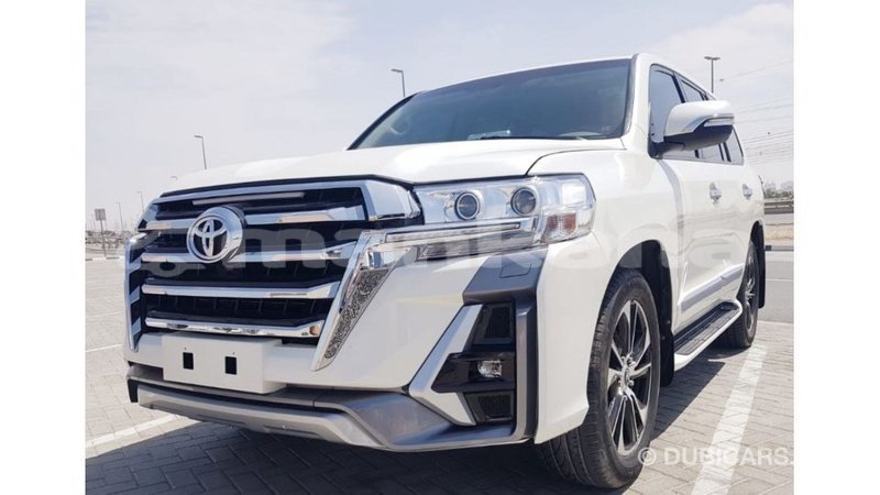 Big with watermark toyota land cruiser abhasia import dubai 3210