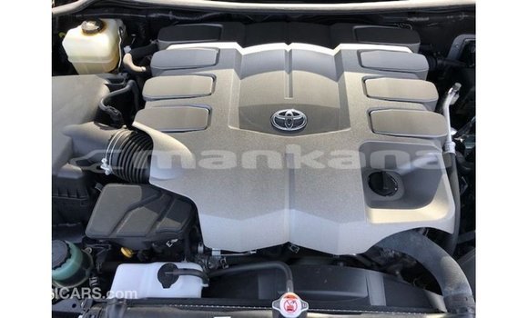 Buy Import Toyota Land Cruiser Black Car in Import - Dubai in Abhasia Buy Import Toyota Land Cruiser Black Car in Import - Dubai in Abhasia