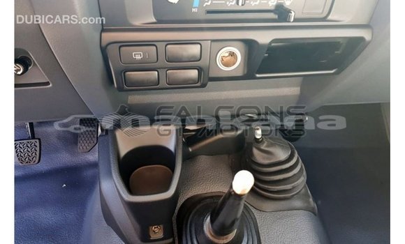 Buy Import Toyota Land Cruiser White Car in Import - Dubai in Abhasia Buy Import Toyota Land Cruiser White Car in Import - Dubai in Abhasia