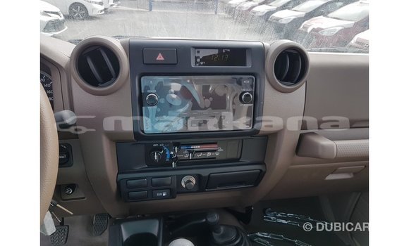 Buy Import Toyota Land Cruiser Beige Car in Import - Dubai in Abhasia Buy Import Toyota Land Cruiser Beige Car in Import - Dubai in Abhasia