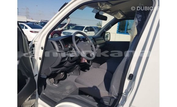Buy Import Toyota Hiace White Car in Import - Dubai in Abhasia Buy Import Toyota Hiace White Car in Import - Dubai in Abhasia