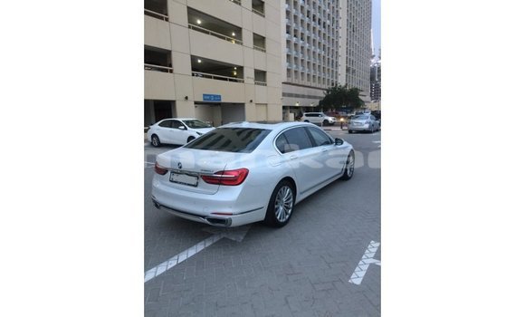 Buy Import BMW C White Bike in Import - Dubai in Abhasia