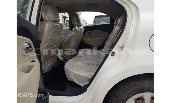 Buy Import Kia Rio White Car in Import - Dubai in Abhasia Buy Import Kia Rio White Car in Import - Dubai in Abhasia