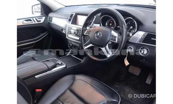 Buy Import Mercedes-Benz 190 Red Car in Import - Dubai in Abhasia Buy Import Mercedes-Benz 190 Red Car in Import - Dubai in Abhasia