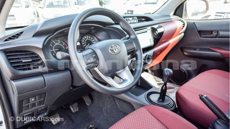 Big with watermark toyota hilux abhasia import dubai 3272