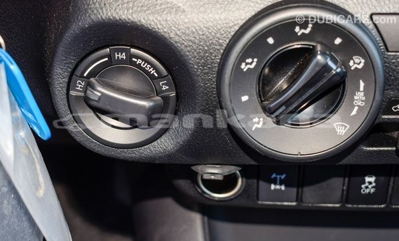 Buy Import Toyota Hilux White Car in Import - Dubai in Abhasia Buy Import Toyota Hilux White Car in Import - Dubai in Abhasia