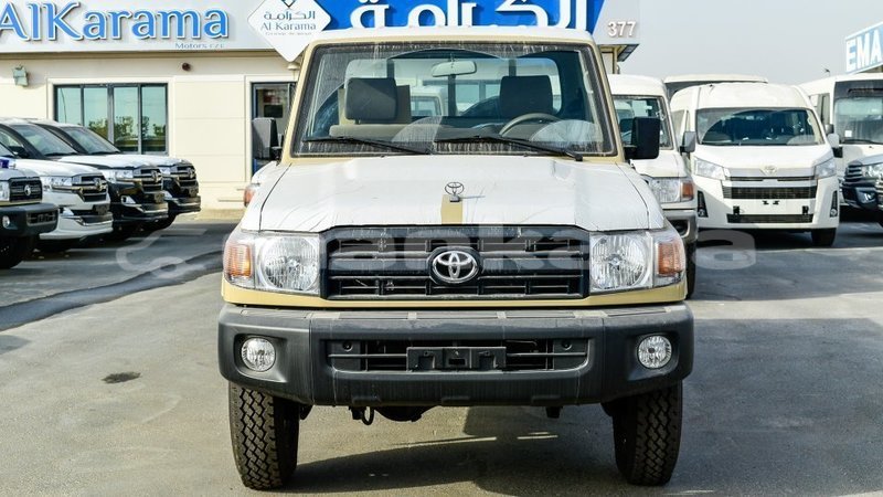 Big with watermark toyota land cruiser abhasia import dubai 3278