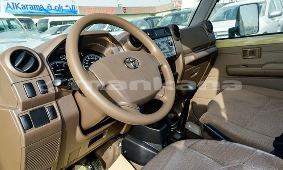 Buy Import Toyota Land Cruiser Beige Car in Import - Dubai in Abhasia Buy Import Toyota Land Cruiser Beige Car in Import - Dubai in Abhasia
