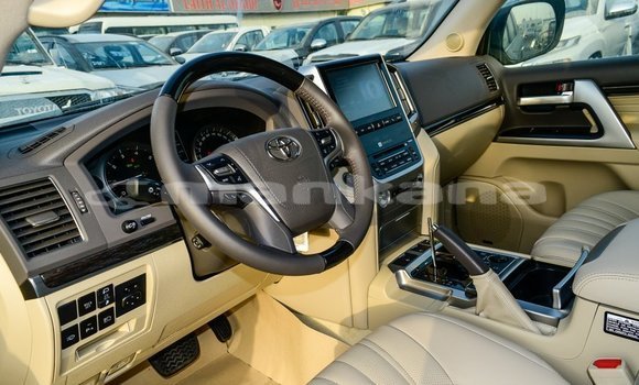 Buy Import Toyota Land Cruiser Black Car in Import - Dubai in Abhasia Buy Import Toyota Land Cruiser Black Car in Import - Dubai in Abhasia