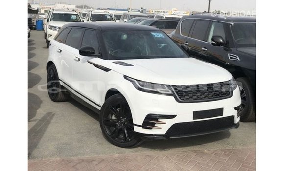 Buy Import Land Rover Range Rover White Car in Import - Dubai in Abhasia Buy Import Land Rover Range Rover White Car in Import - Dubai in Abhasia