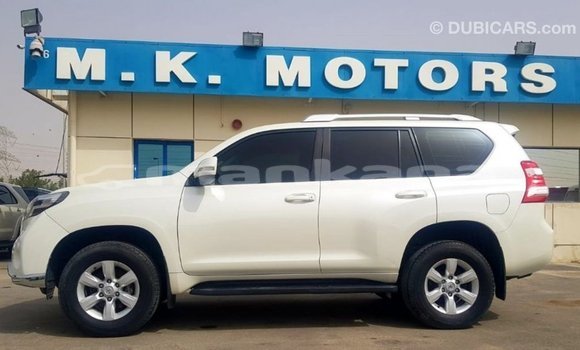 Buy Import Toyota Land Cruiser White Car in Import - Dubai in Abhasia Buy Import Toyota Land Cruiser White Car in Import - Dubai in Abhasia