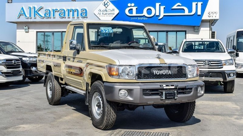 Big with watermark toyota land cruiser abhasia import dubai 3286