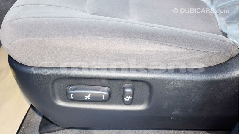 Big with watermark toyota land cruiser abhasia import dubai 3287