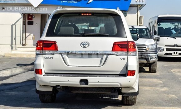 Buy Import Toyota Land Cruiser White Car in Import - Dubai in Abhasia Buy Import Toyota Land Cruiser White Car in Import - Dubai in Abhasia