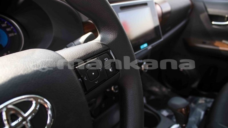 Big with watermark toyota hilux abhasia import dubai 3288