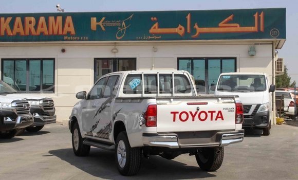 Buy Import Toyota Hilux White Car in Import - Dubai in Abhasia Buy Import Toyota Hilux White Car in Import - Dubai in Abhasia