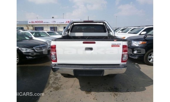 Buy Import Toyota Hilux White Car in Import - Dubai in Abhasia Buy Import Toyota Hilux White Car in Import - Dubai in Abhasia