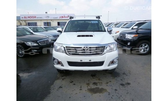 Buy Import Toyota Hilux White Car in Import - Dubai in Abhasia Buy Import Toyota Hilux White Car in Import - Dubai in Abhasia