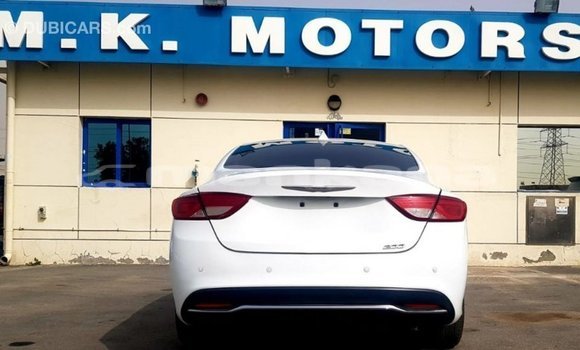 Buy Import Chrysler 200 White Car in Import - Dubai in Abhasia Buy Import Chrysler 200 White Car in Import - Dubai in Abhasia