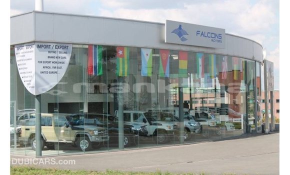 Buy Import Toyota Land Cruiser White Car in Import - Dubai in Abhasia Buy Import Toyota Land Cruiser White Car in Import - Dubai in Abhasia