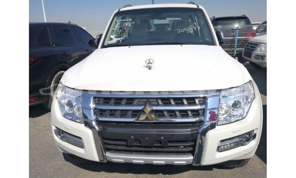 Buy Import Mitsubishi Pajero White Car in Import - Dubai in Abhasia Buy Import Mitsubishi Pajero White Car in Import - Dubai in Abhasia