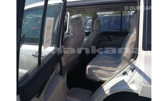 Buy Import Mitsubishi Pajero White Car in Import - Dubai in Abhasia Buy Import Mitsubishi Pajero White Car in Import - Dubai in Abhasia