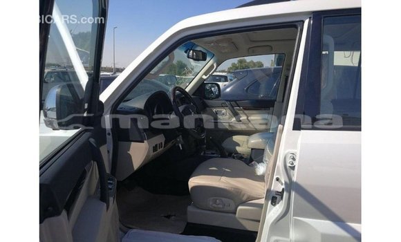 Buy Import Mitsubishi Pajero White Car in Import - Dubai in Abhasia Buy Import Mitsubishi Pajero White Car in Import - Dubai in Abhasia