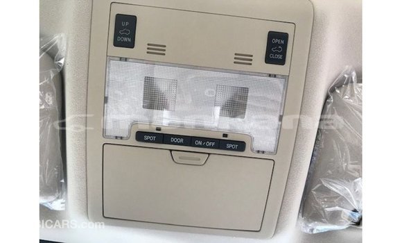 Buy Import Toyota Land Cruiser White Car in Import - Dubai in Abhasia Buy Import Toyota Land Cruiser White Car in Import - Dubai in Abhasia