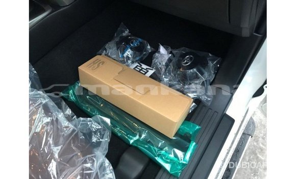 Buy Import Toyota HiAce White Truck in Import - Dubai in Abhasia Buy Import Toyota HiAce White Truck in Import - Dubai in Abhasia