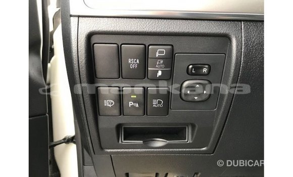 Buy Import Toyota Land Cruiser White Car in Import - Dubai in Abhasia Buy Import Toyota Land Cruiser White Car in Import - Dubai in Abhasia