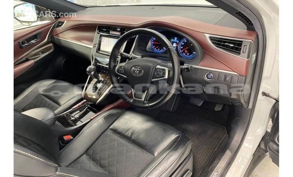 Buy Import Toyota Harrier White Car in Import - Dubai in Abhasia Buy Import Toyota Harrier White Car in Import - Dubai in Abhasia